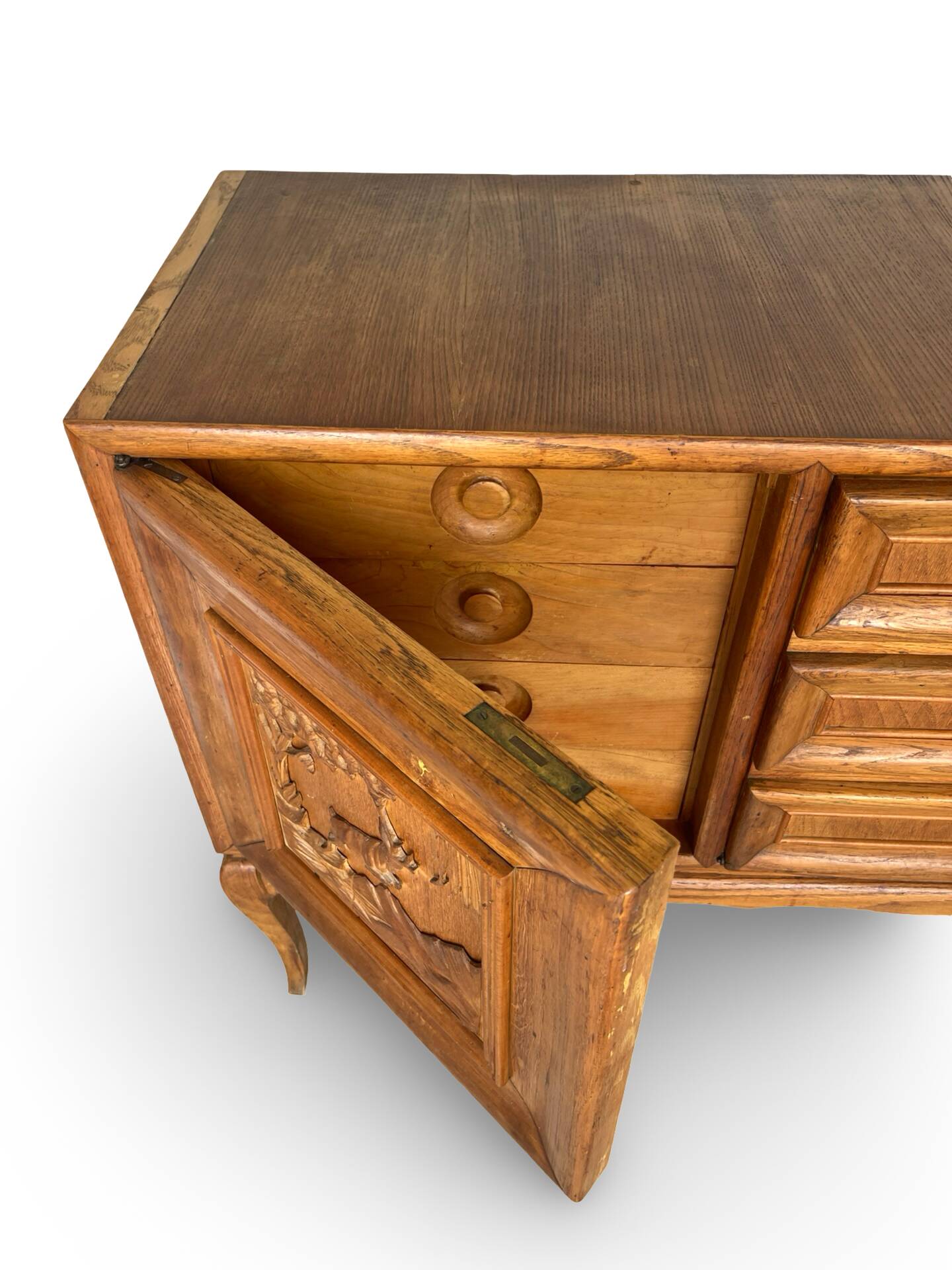 Italian Mid-Century cherrywood veneered and solid wood sideboard.