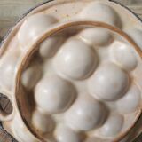 6 glazed ceramic snail plates