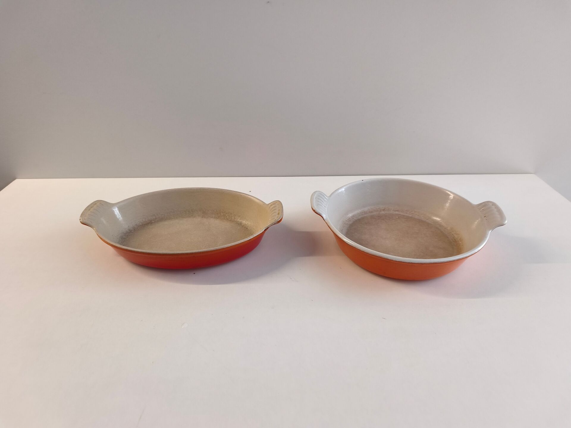 Set of 2 Le Creuset enamelled cast iron baking dishes – Volcanic Orange