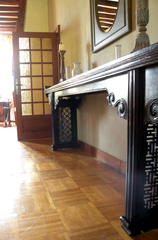 Grande Console chinoise en noyer laqué, XIXe