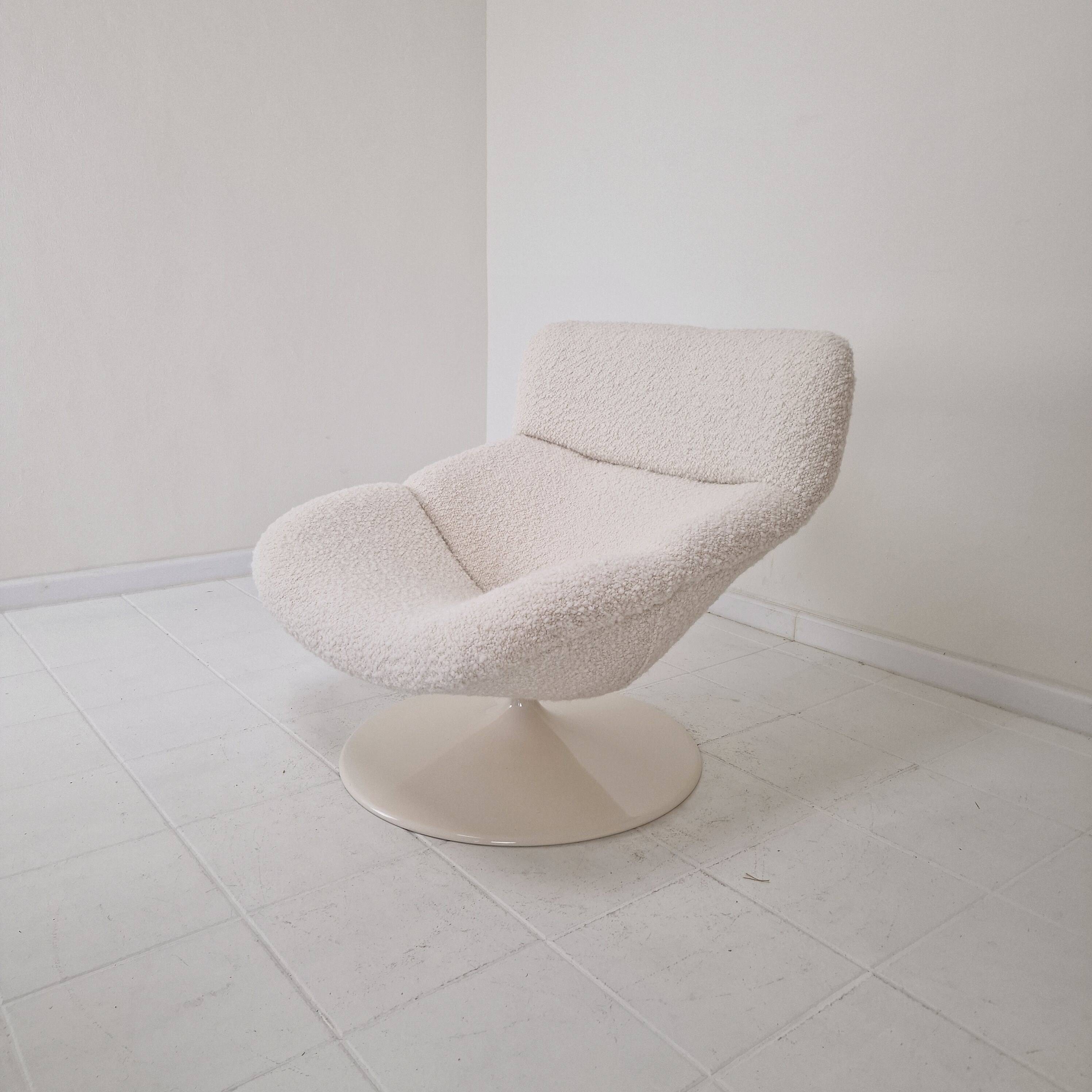 Restored Artifort F518 Lounge Chair by Geoffrey Harcourt in Bouclé Fabric,