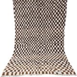 Handmade moroccan berber rug 310 x 192 cm