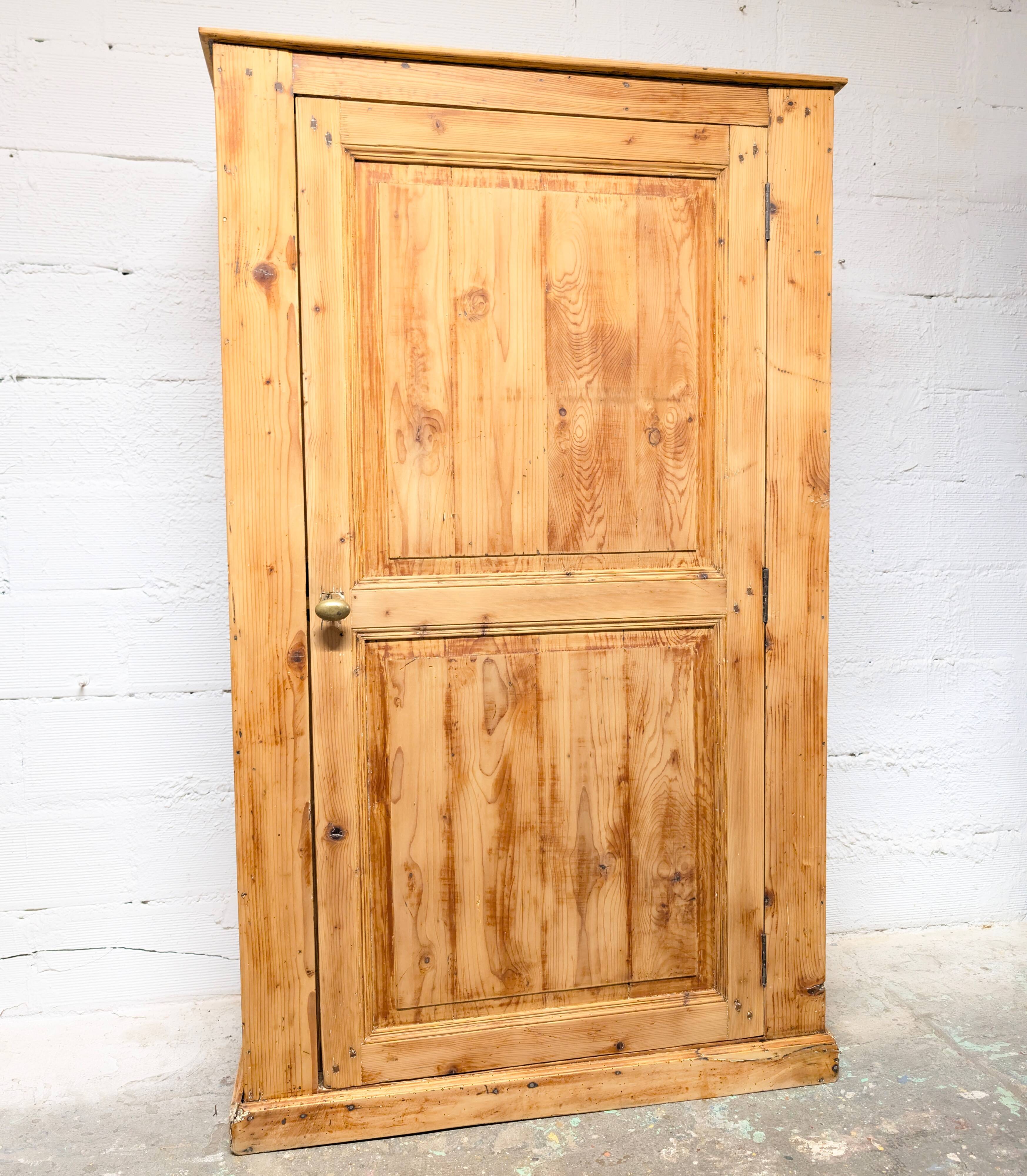 Grande bonnetière rustique