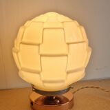 Table lamp in Cubic cubic pink opaline very graphic