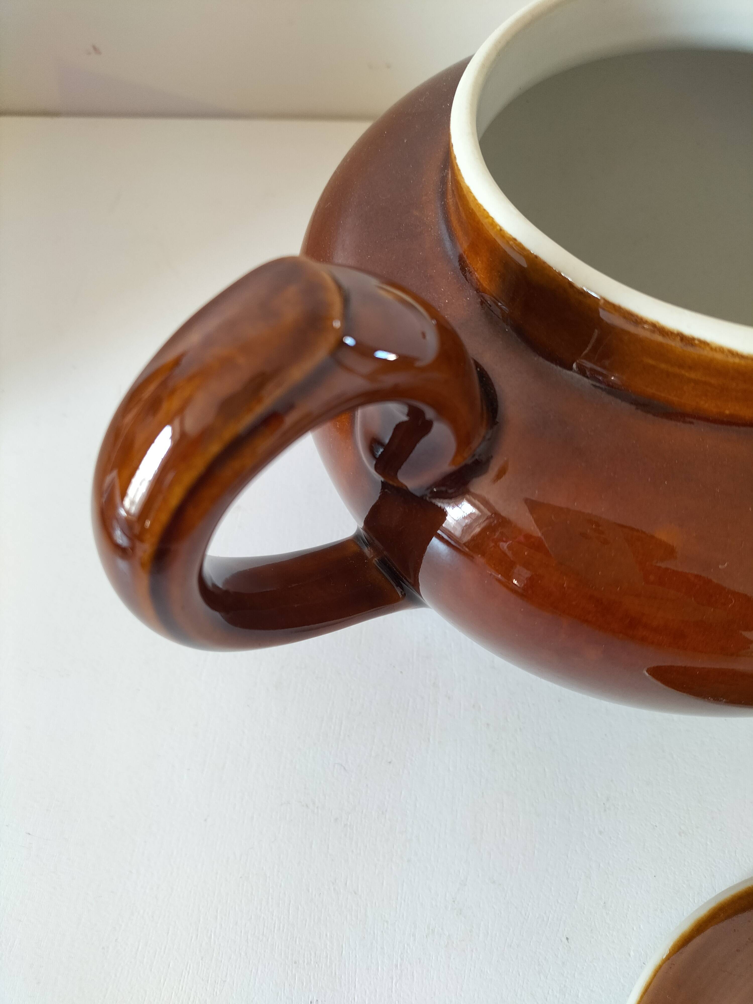 Very large 2 liter teapot