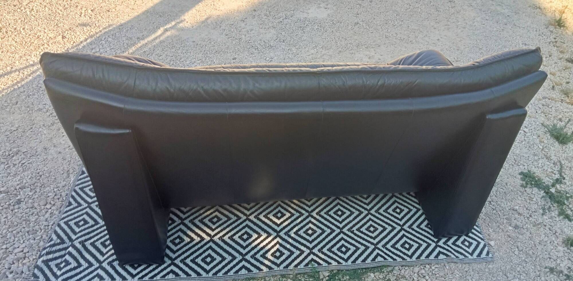 Vintage black leather sofa, 2 seater, Nicoletti Salotti