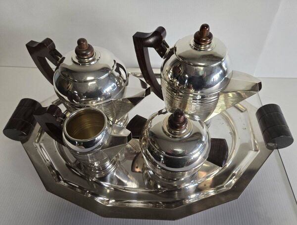 Service à thé, à café époque Art Déco en métal argenté