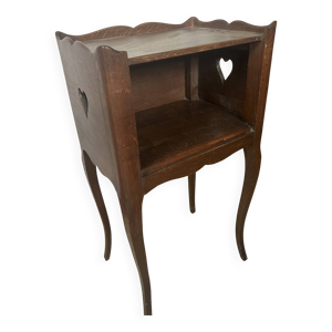 table d’appoint / chevet - style