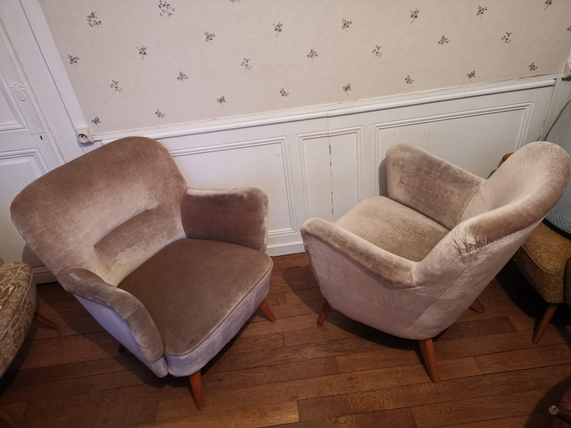 Pair of armchairs from the 50s/60s