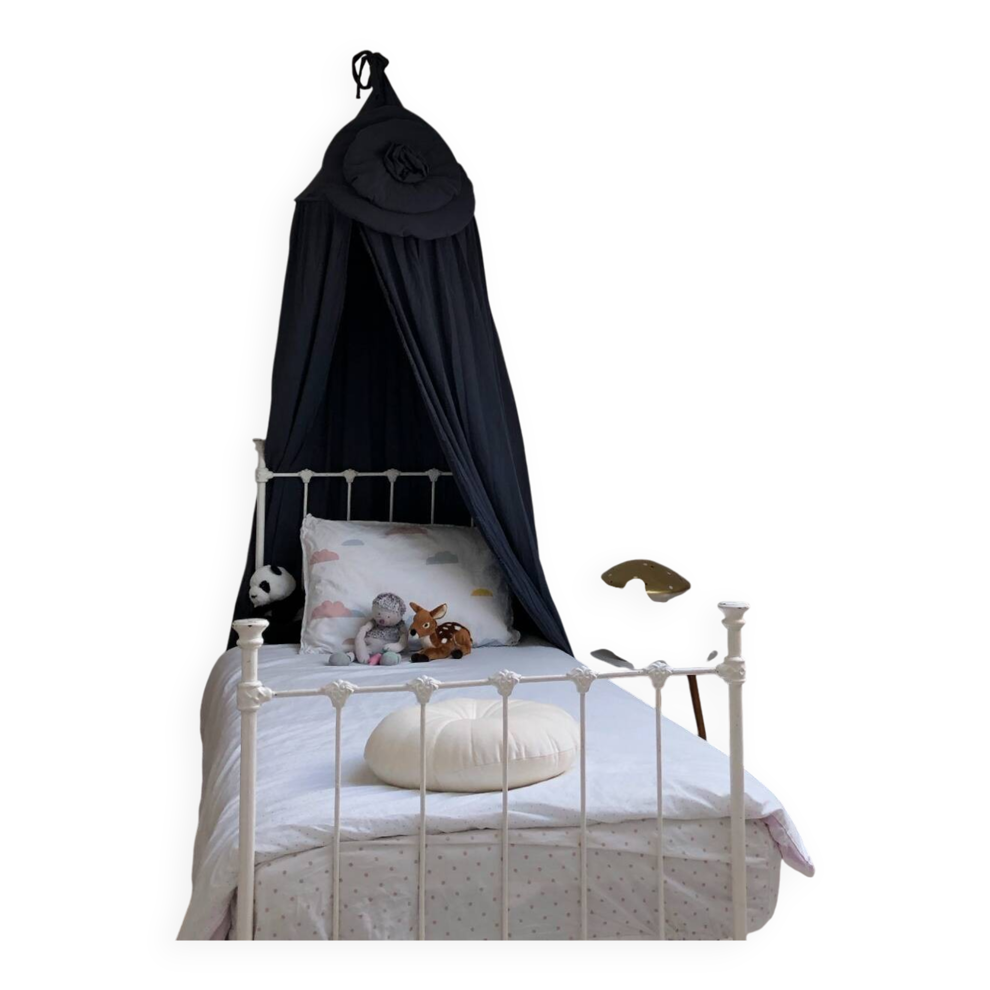 Wrought iron bed
