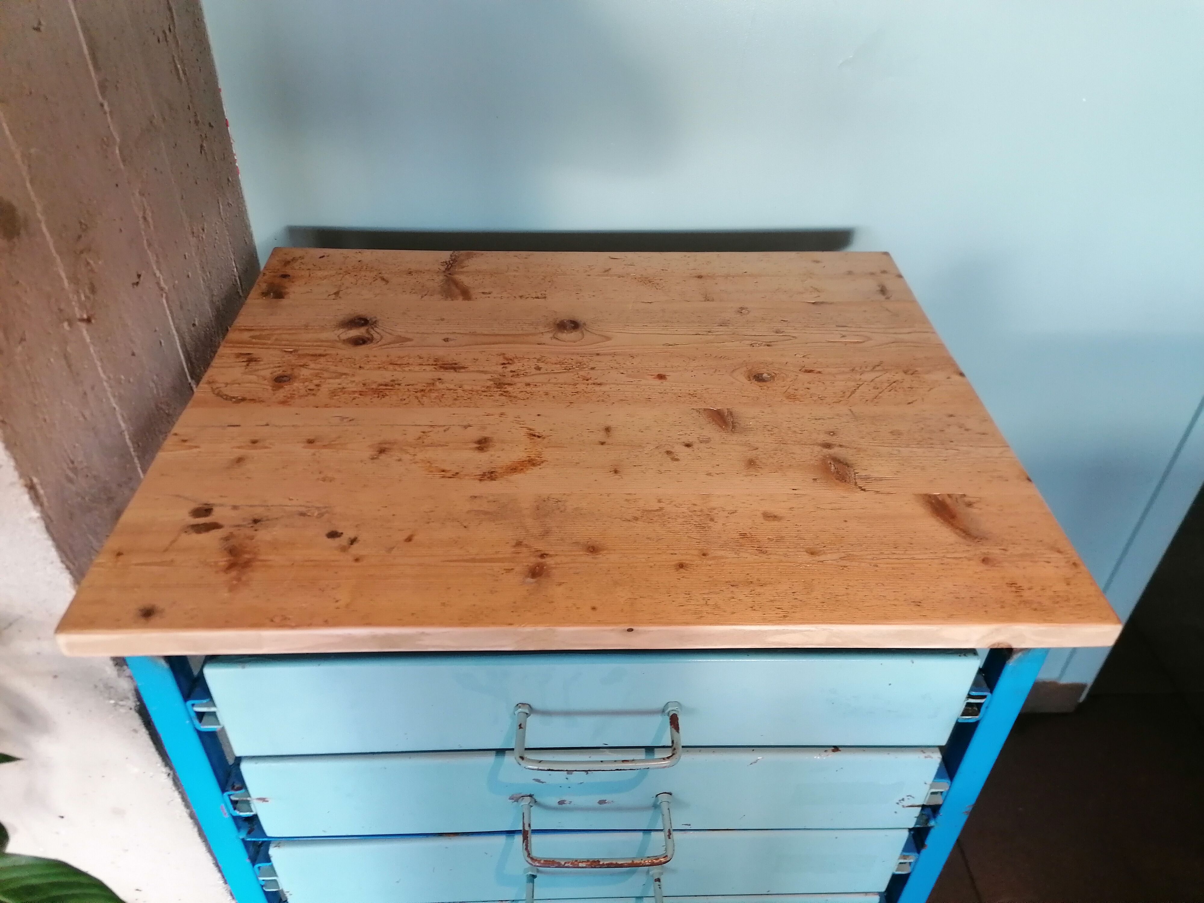 Vintage workshop service, old garage maid