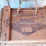 Le Creuset wooden box