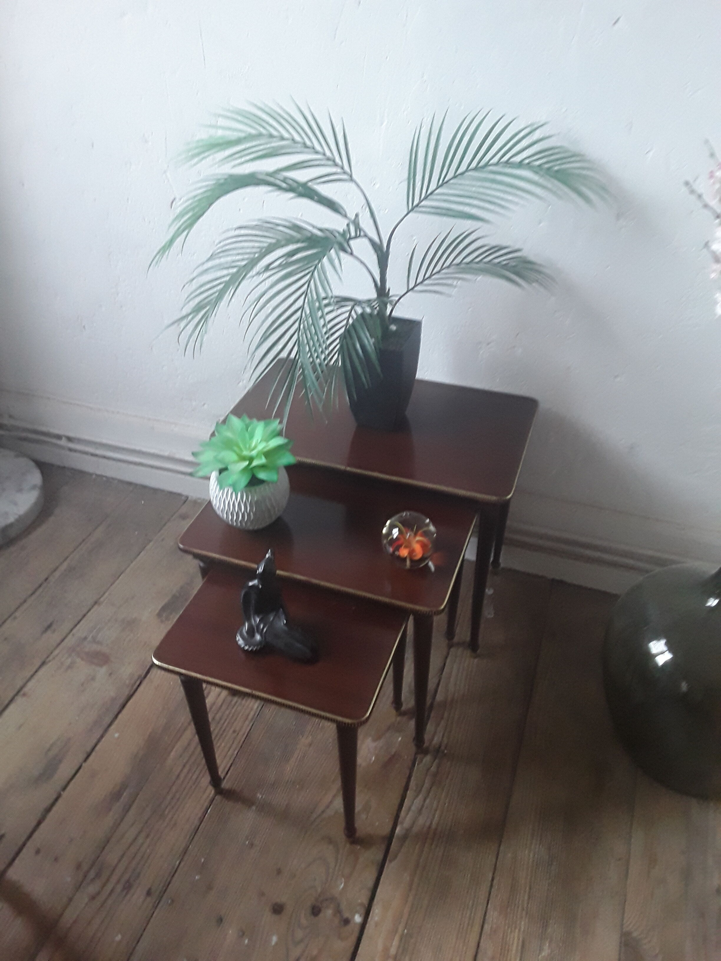 Vintage nesting tables