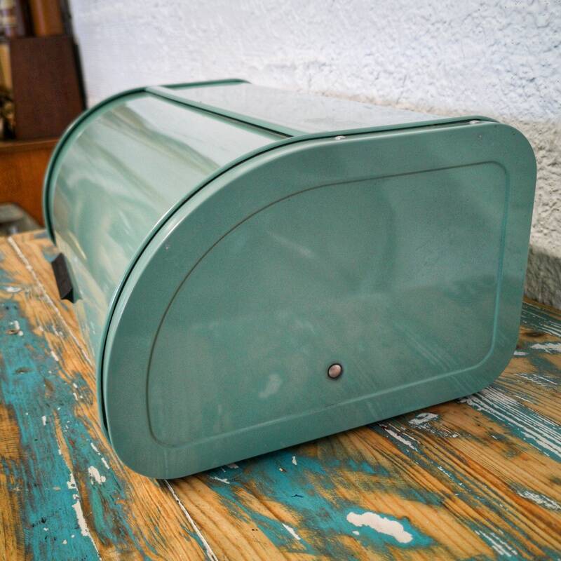 Vintage bread bin