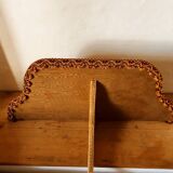 Console covered in velvet to hang