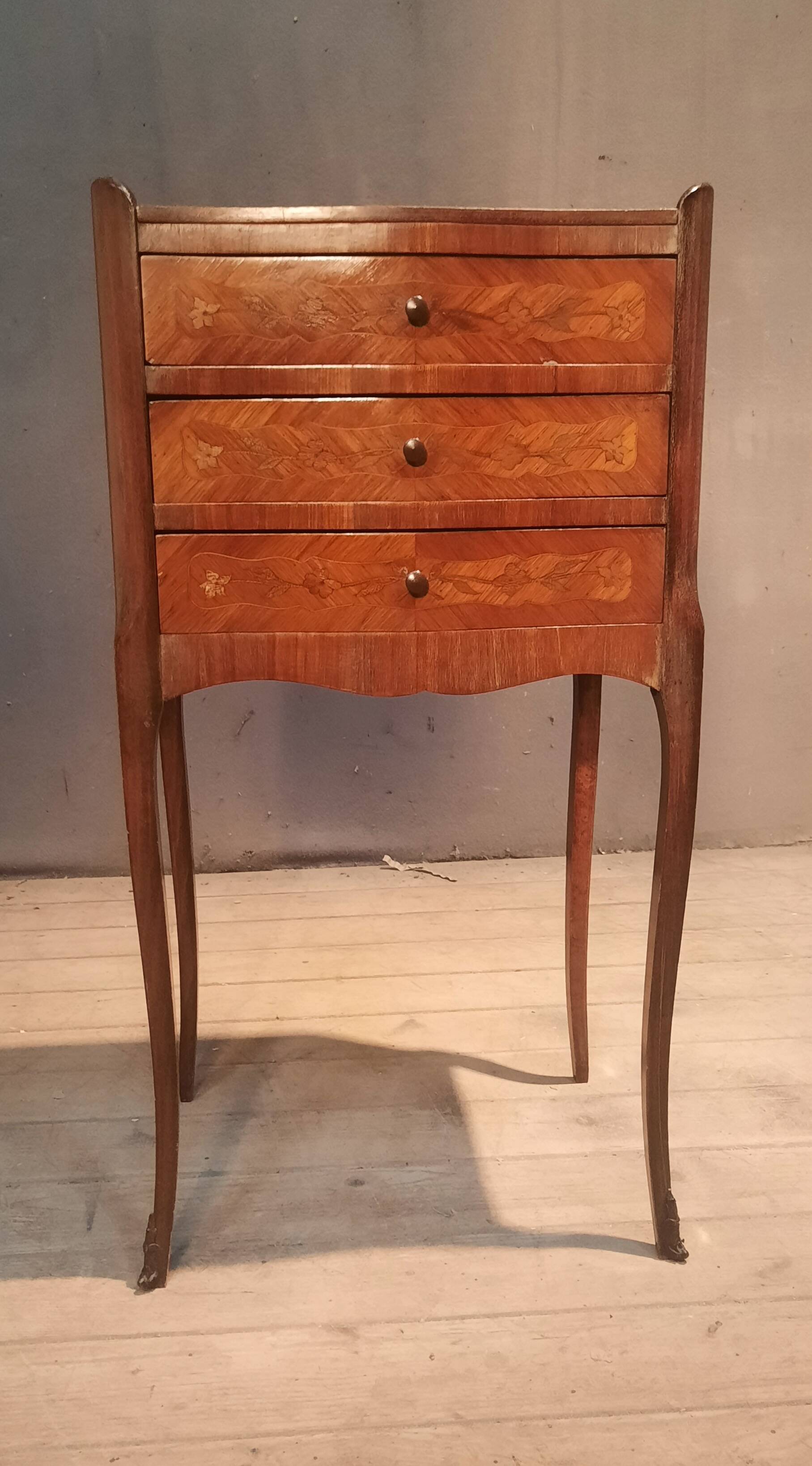 Flower marquetry bedside table in Louis XV style