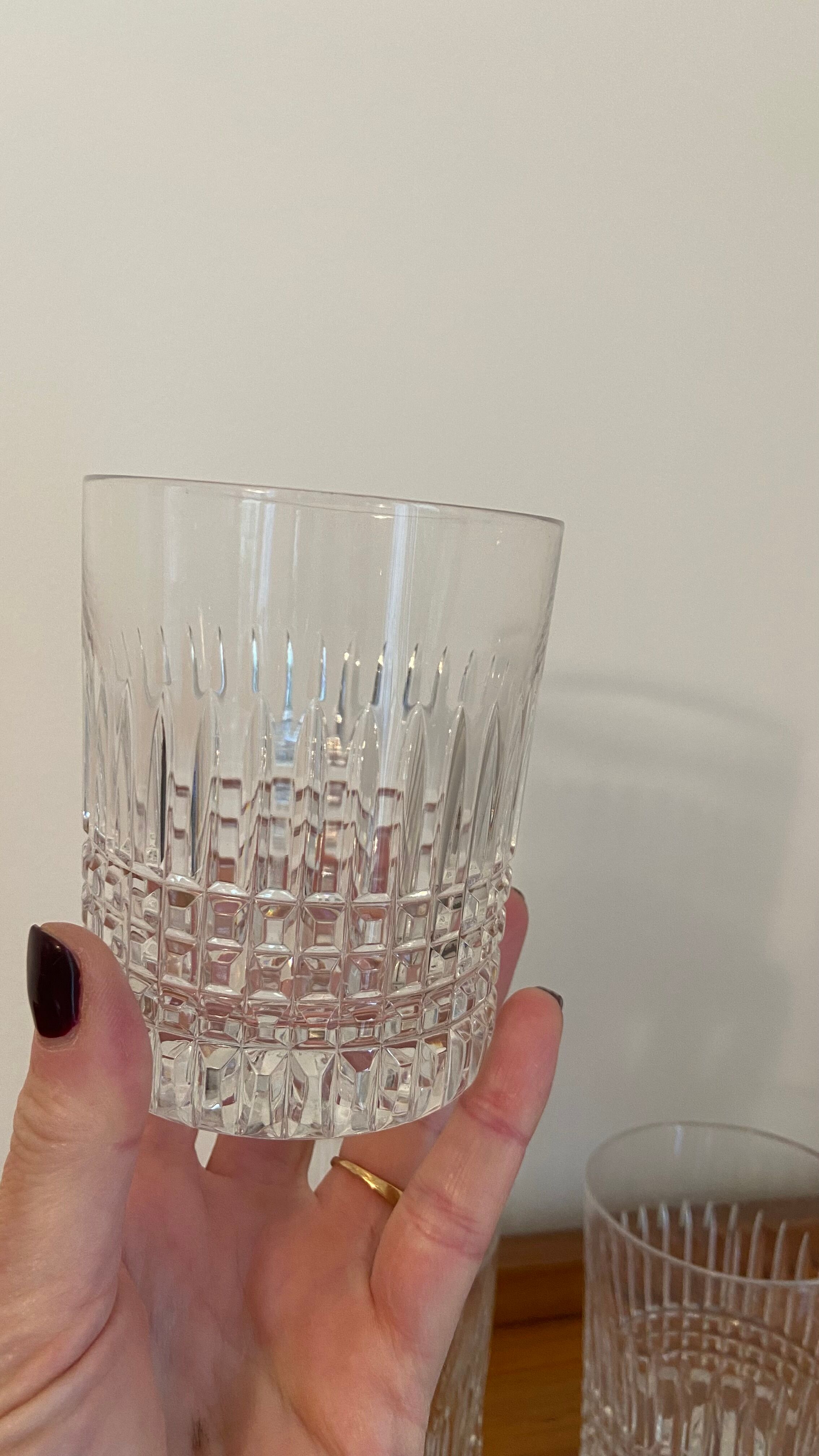 Christmas Pop-up 2022 - Trio of cut crystal whisky glasses