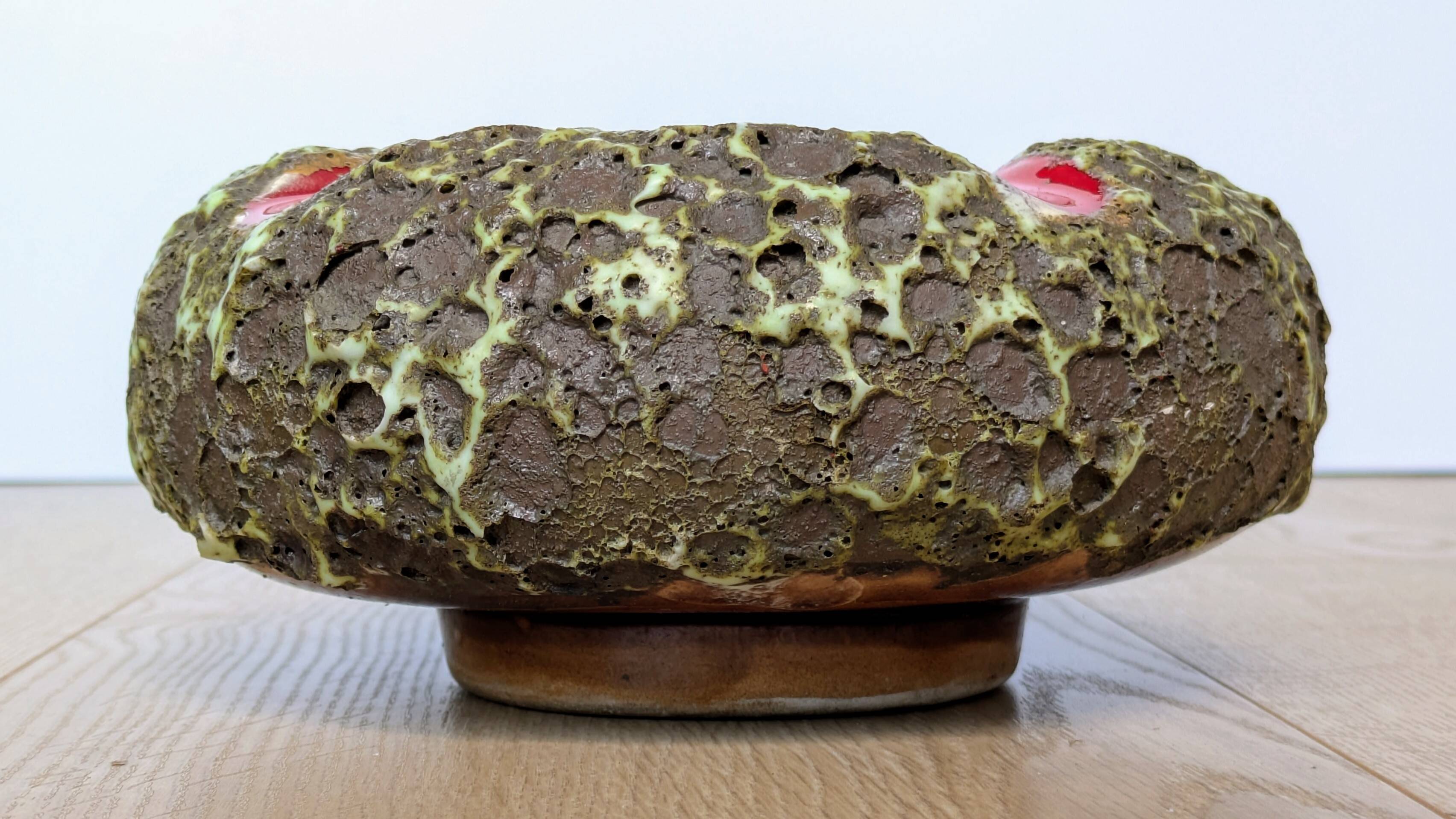 ceramic ashtray – France, 1960s – volcanic enamel