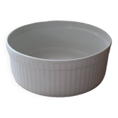 Pillivuyt dish