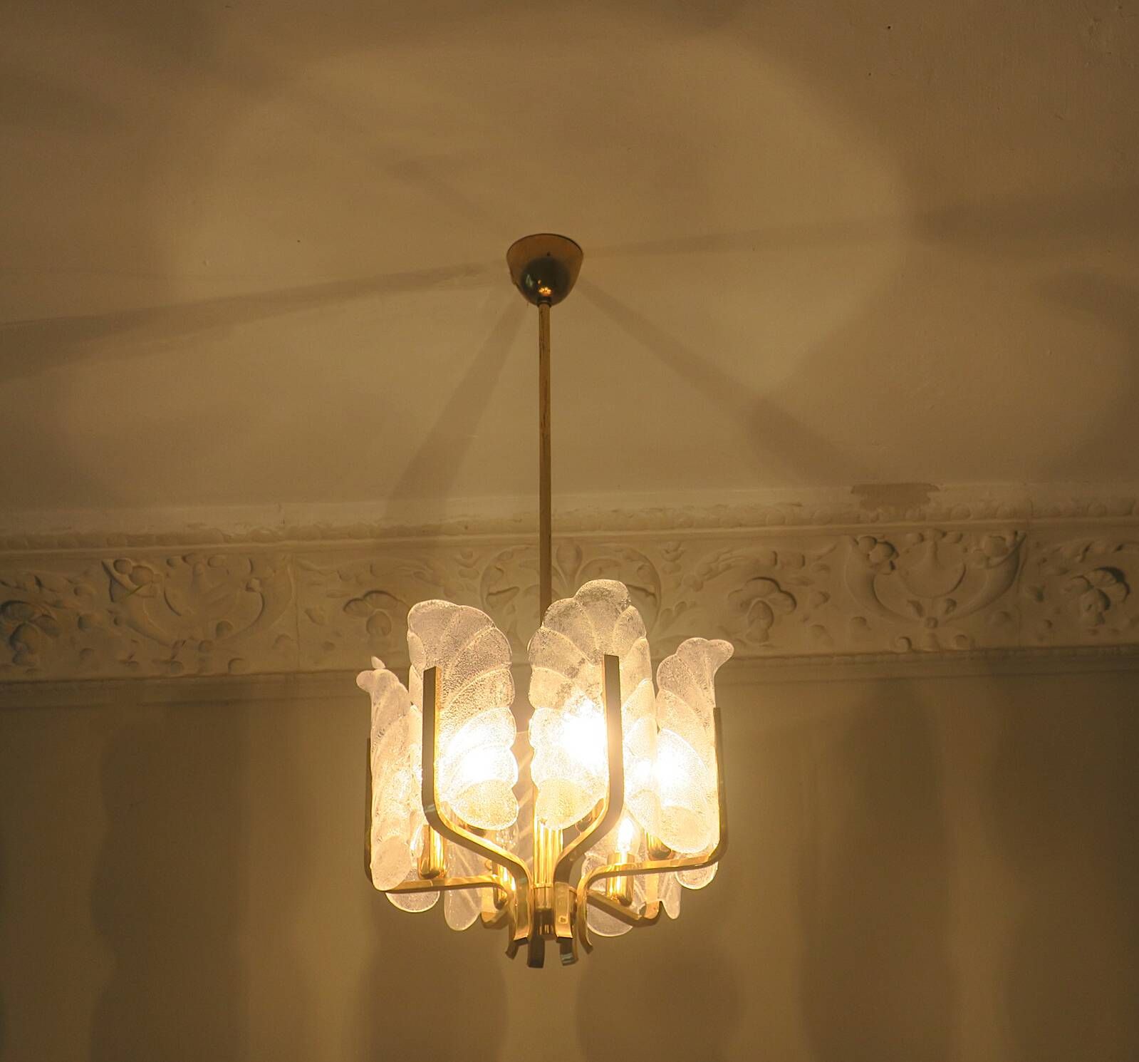 Carl Fagerlund brass and glass acanthus leaf chandelier, Sweden 1960s