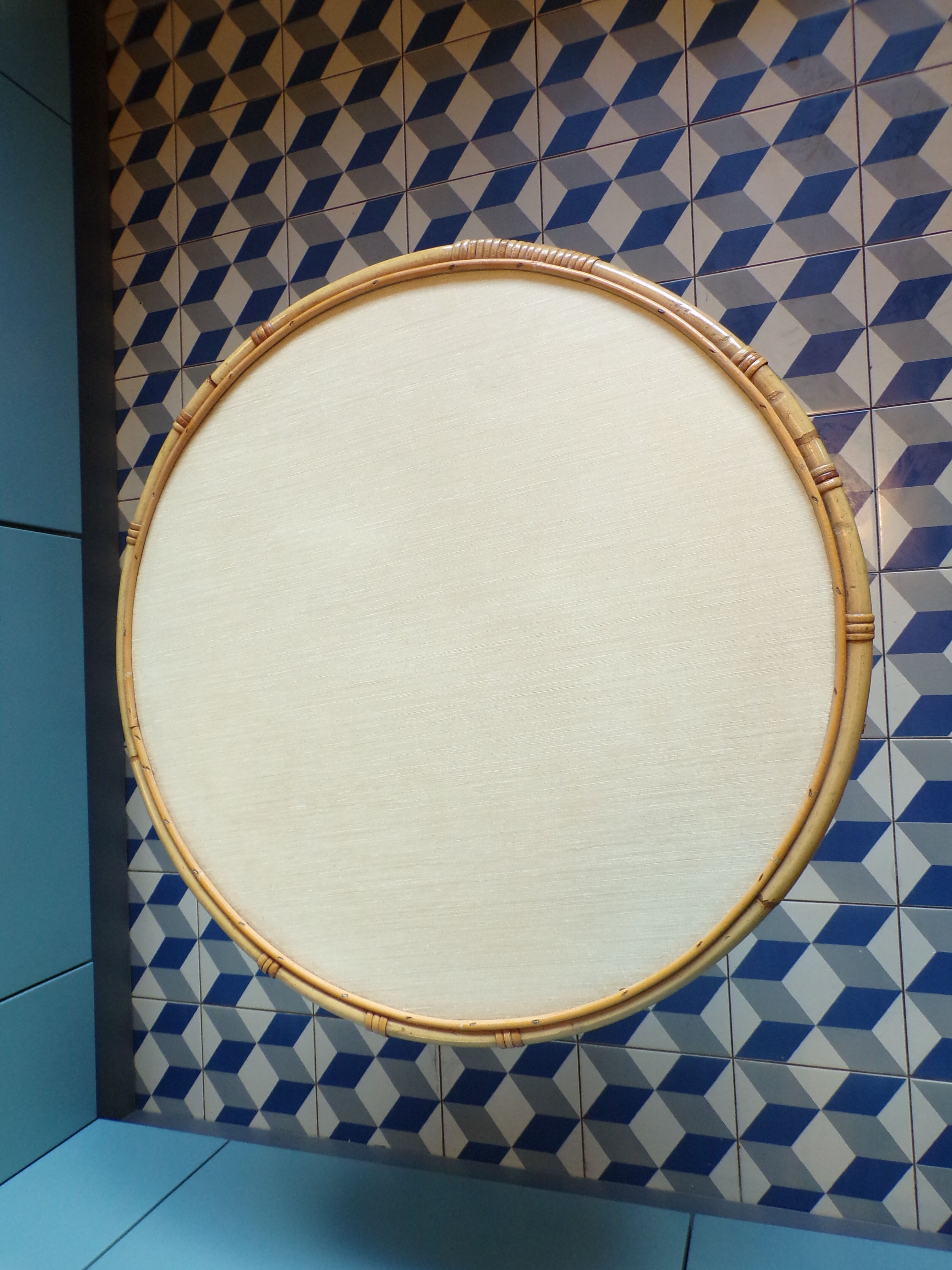 Vintage round coffee table