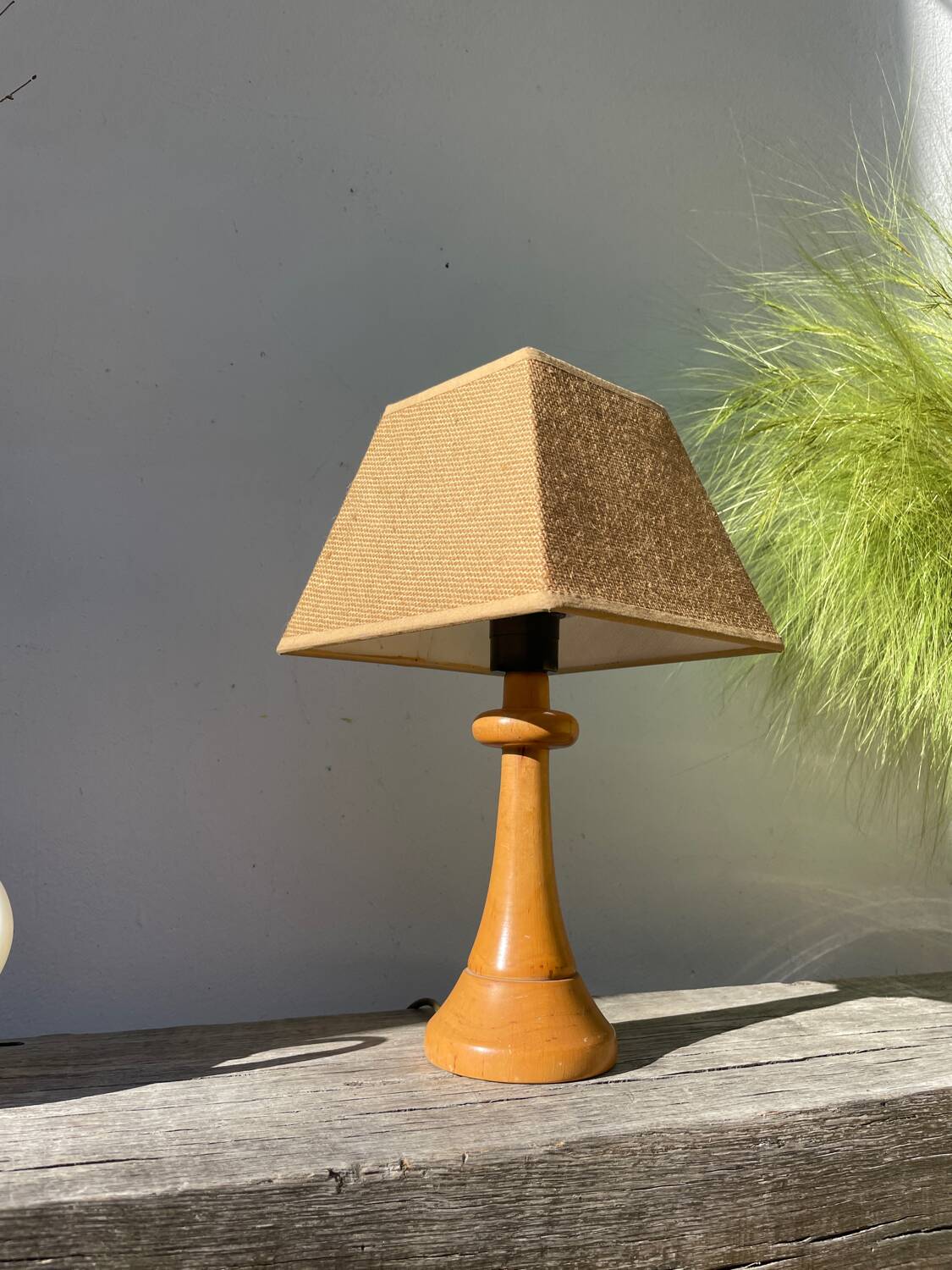 Light turned wood lamp o