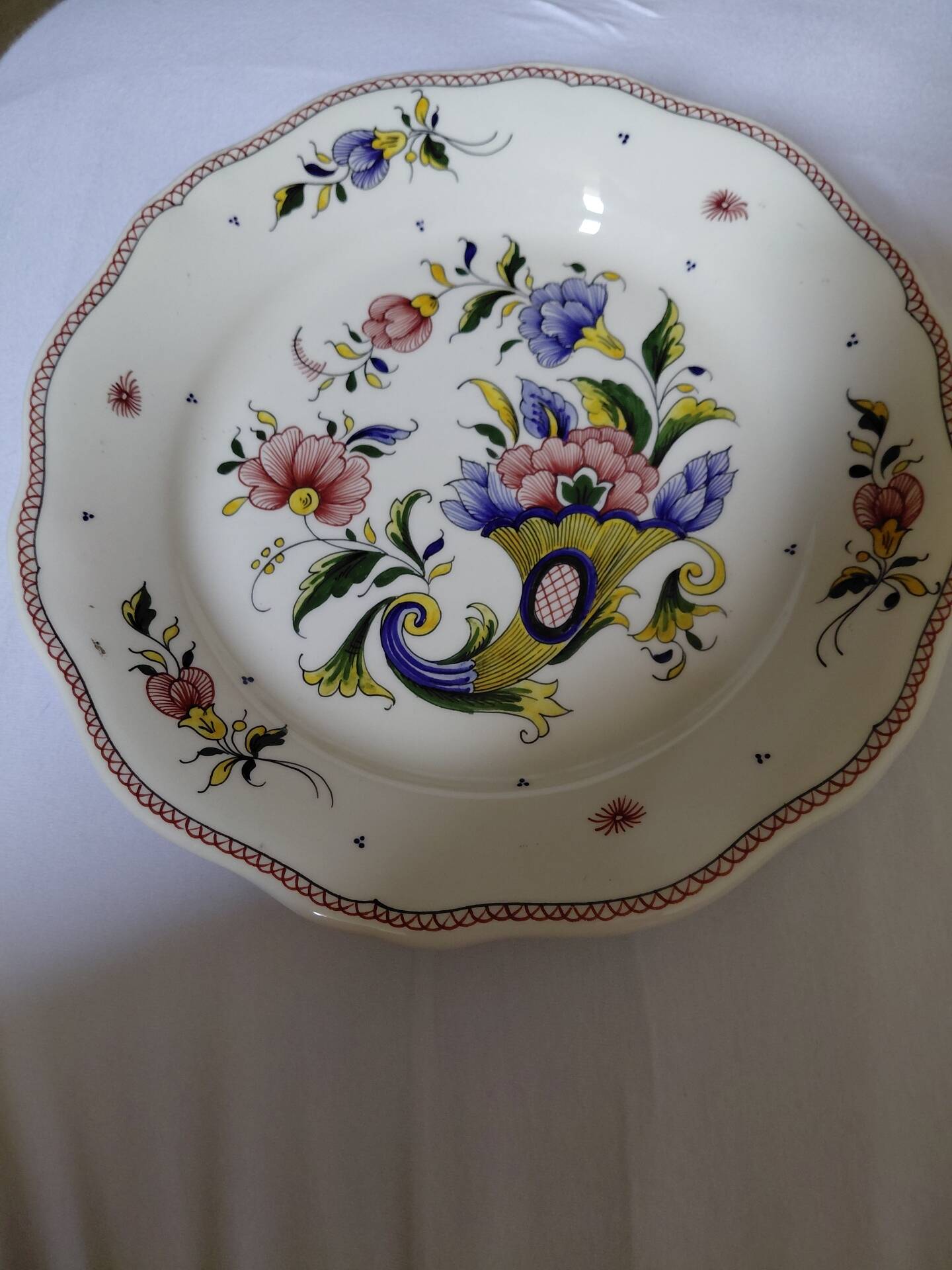 Flat plate Rouen earthenware