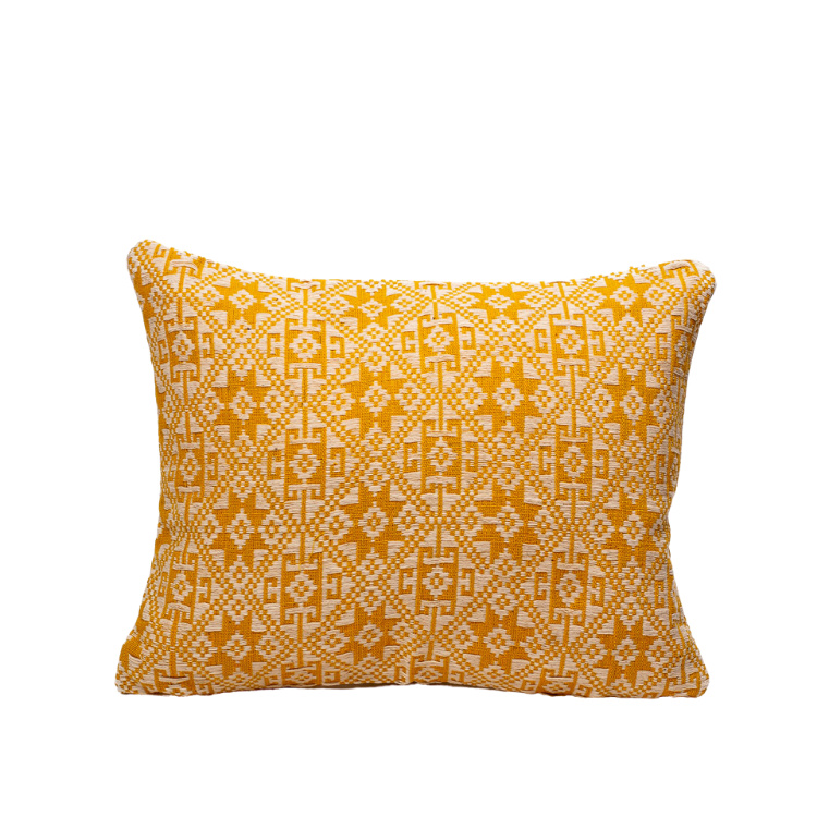 Yellow Dokmai cushion 40x50 cm