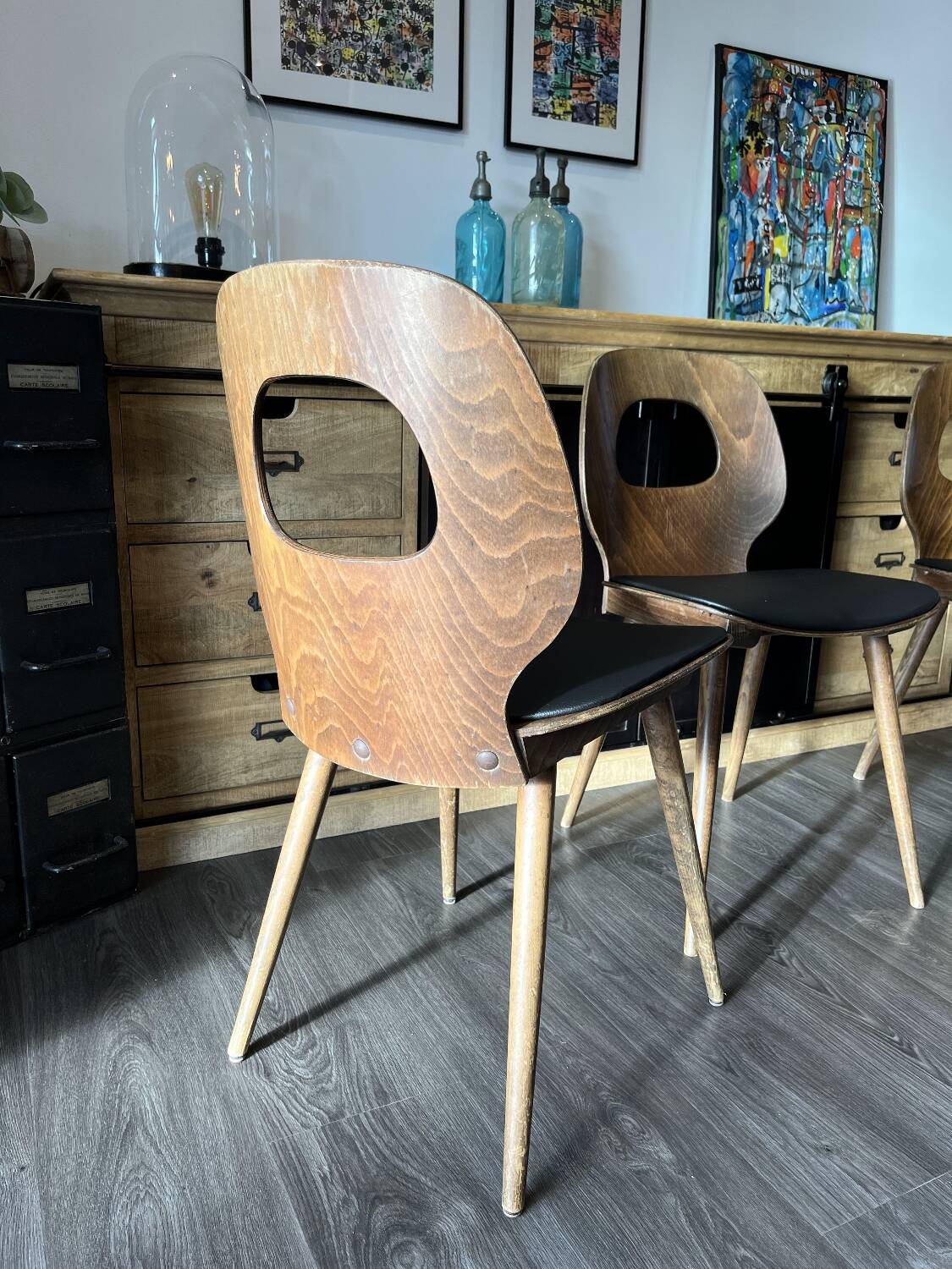 Série de 3 chaises bistrot Baumann