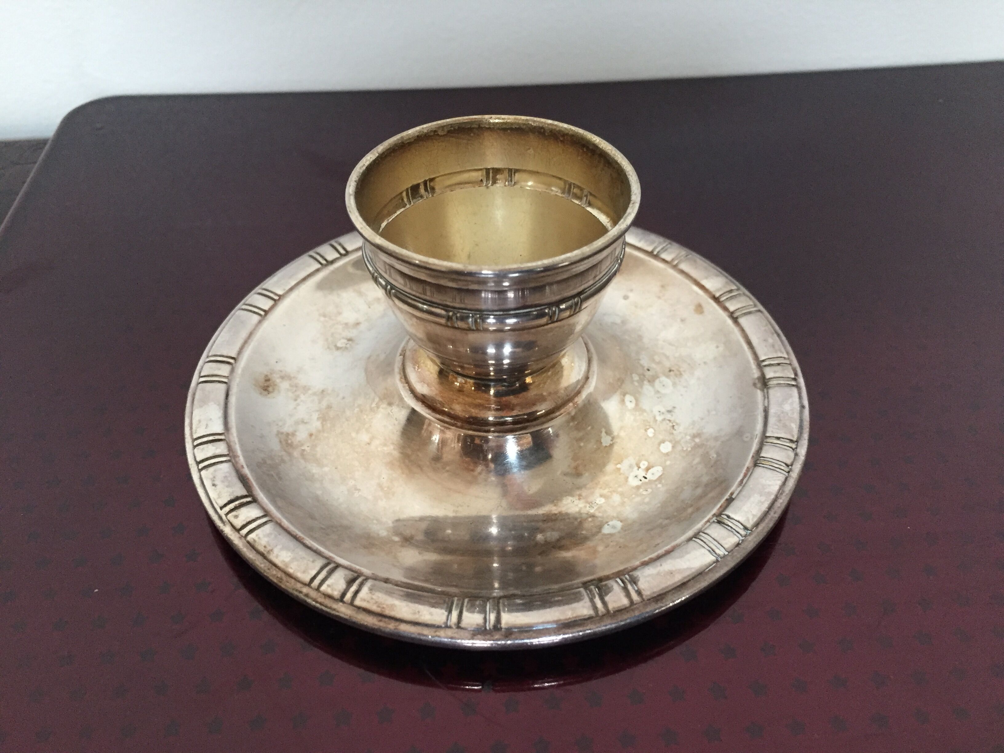 Silver metal egg cup