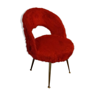 Fauteuil moumoute rouge