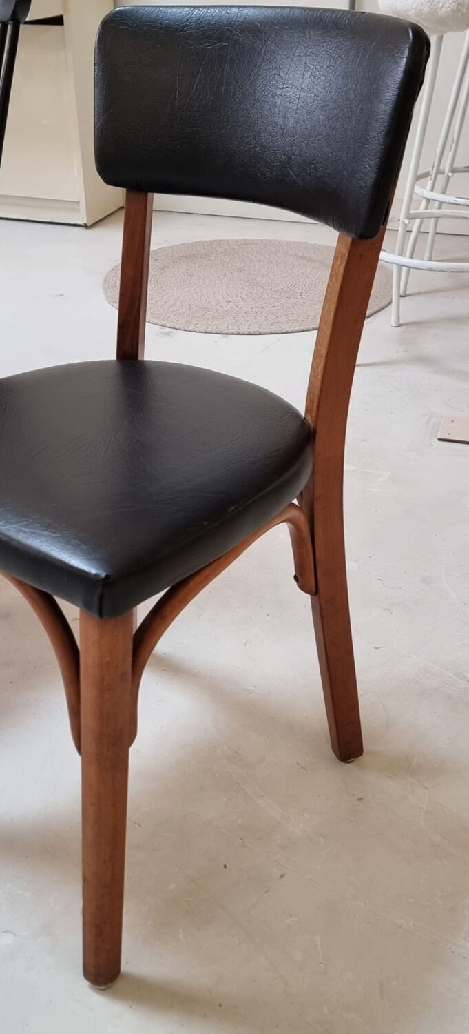 Chaises du milieu du siècle