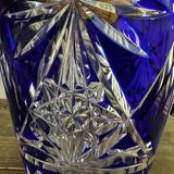 Vase Baccarat en Cristal Taillé Bleu Cobalt H 26 cm