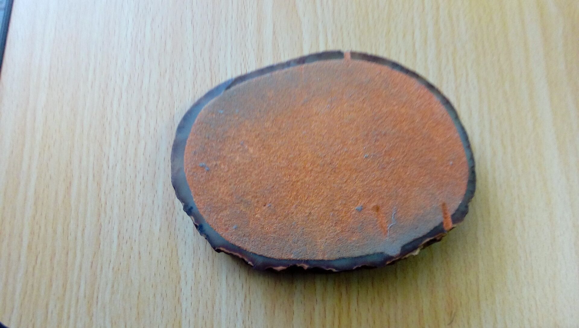 Empty pocket agate stone