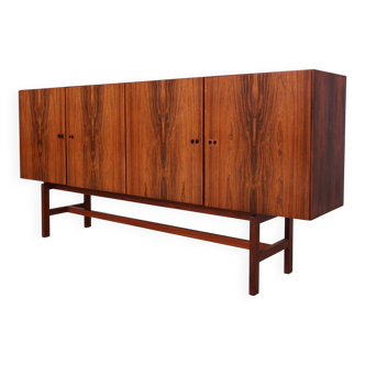 High Board by Arne Vodder