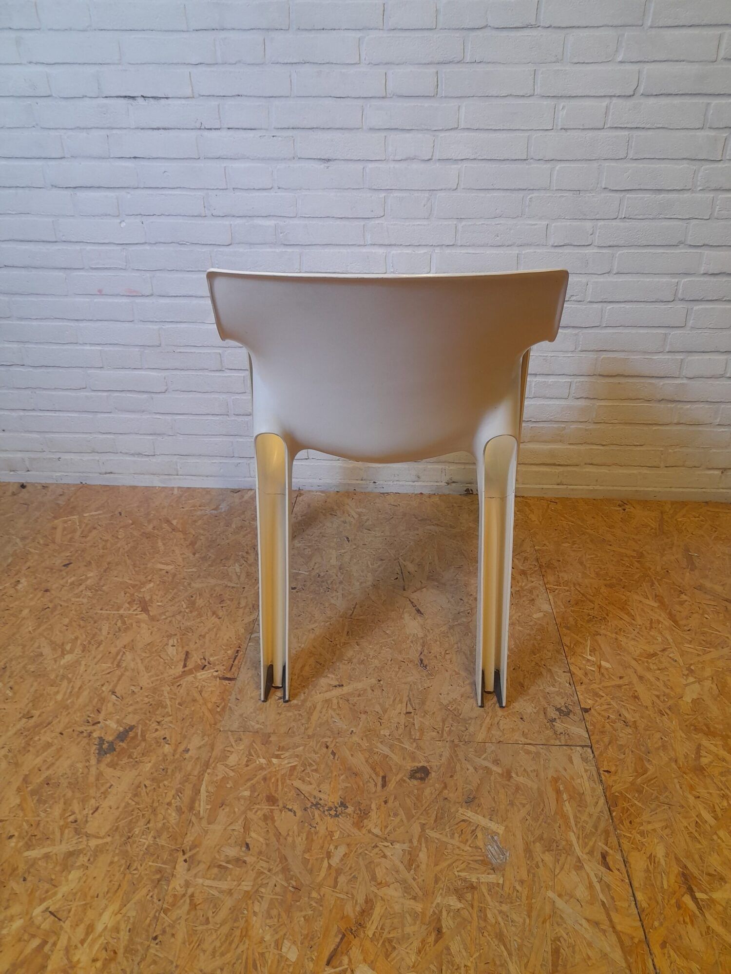 Gaudi chair