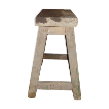 Tabouret ancien en bois chevillé