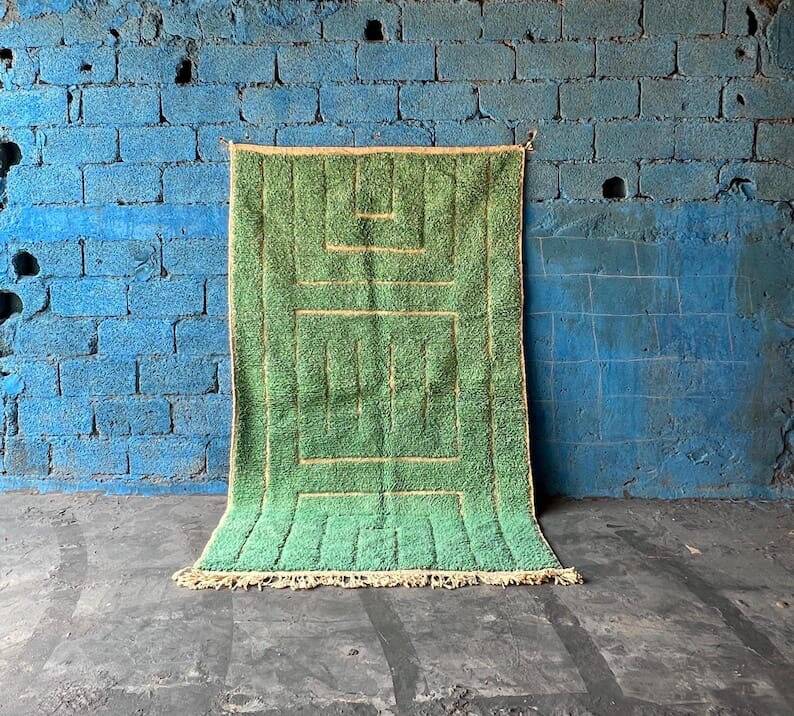 Handmade pure natural wool rug, size 150 x 250 cm