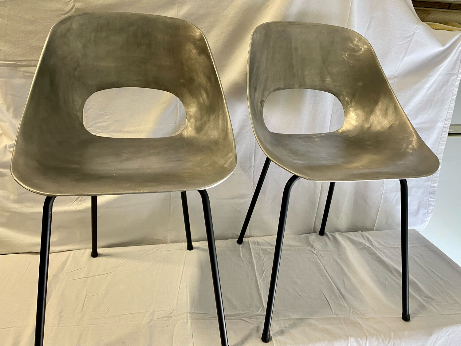 Vintage tulip chairs by Pierre Guariche