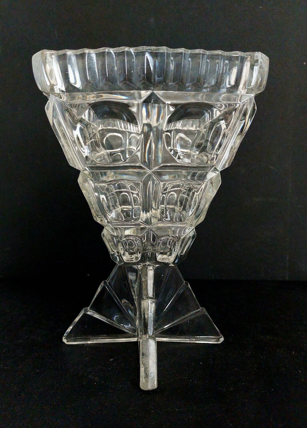 Vintage vase 30s Czechoslovakia