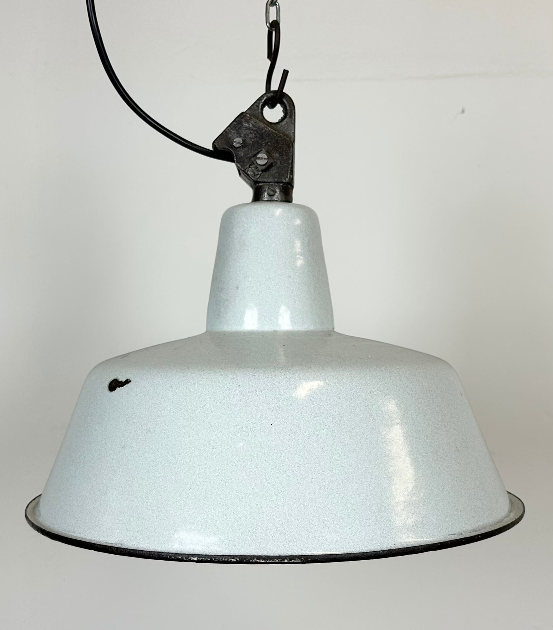 Industrial White Enamel Factory Lamp with Cast Iron Top, 1960s