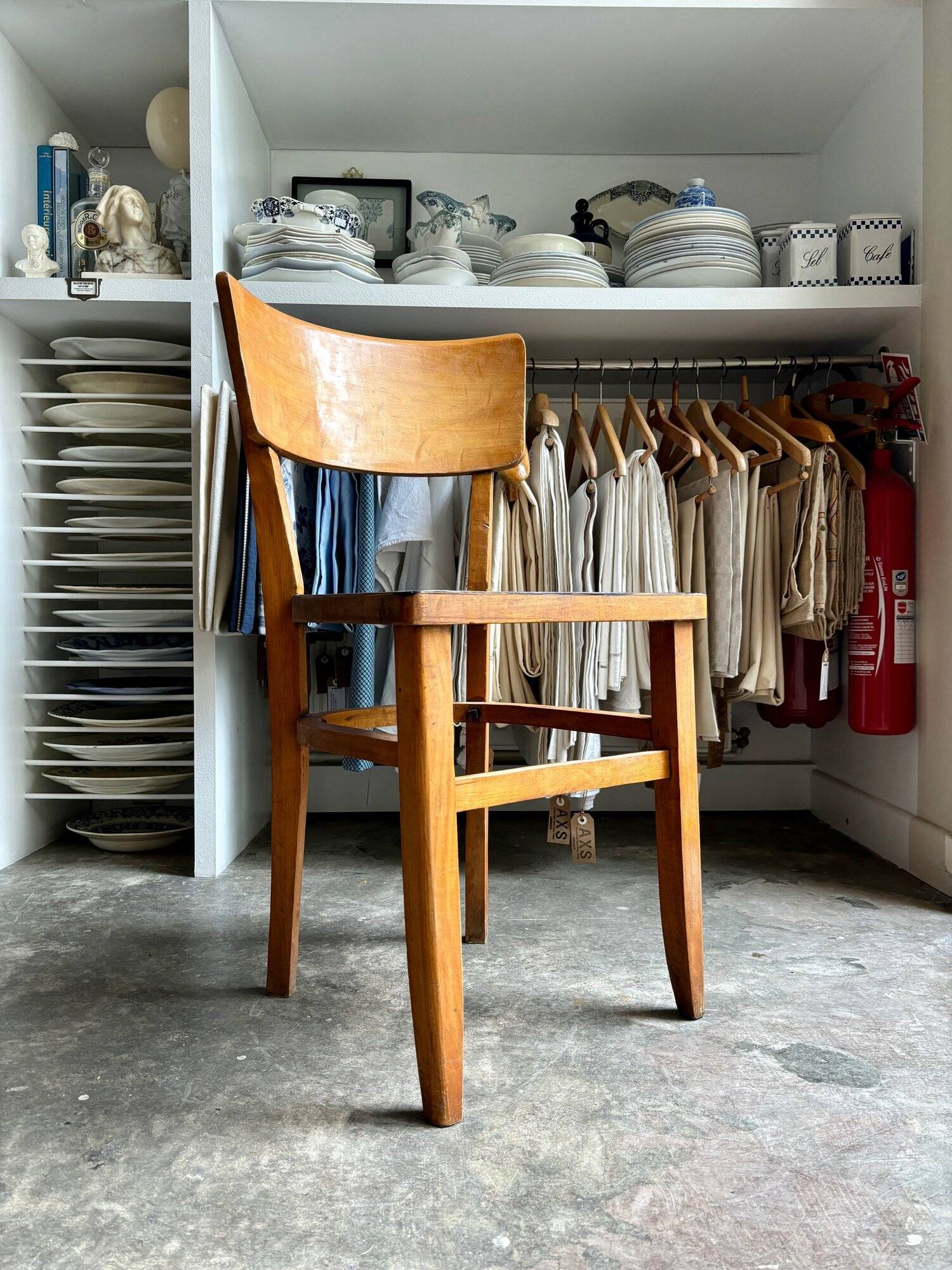 Bistro chair in light and black beech