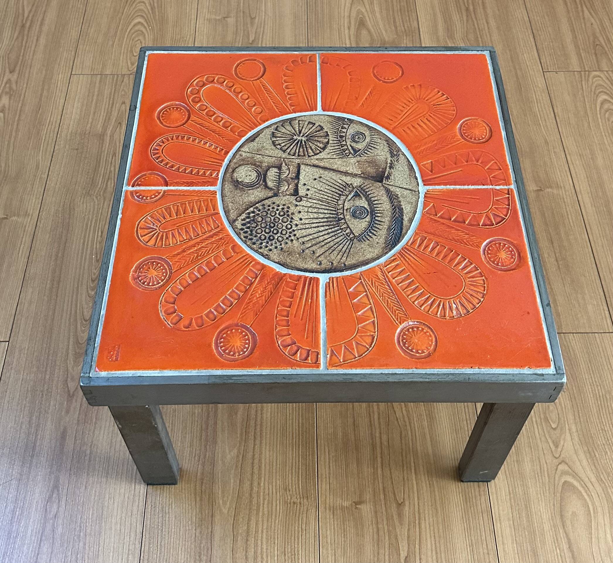 Coffee table end of sofa Roger Capron and Jean Derval ceramic 70s sun model