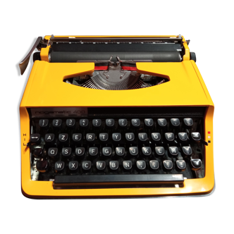 Brother NOGAMATIC 400 typewriter