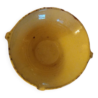 Gresale terracotta jar