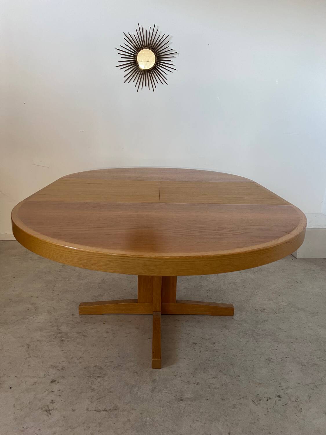 Vintage 70s Scandinavian design oak extendable table