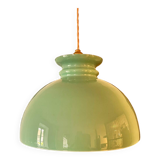 Suspension opaline vert amande