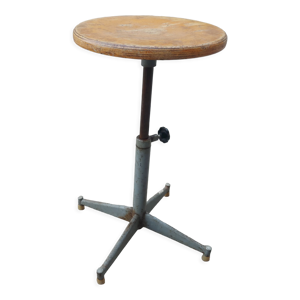 Tabouret d'atelier pivotant