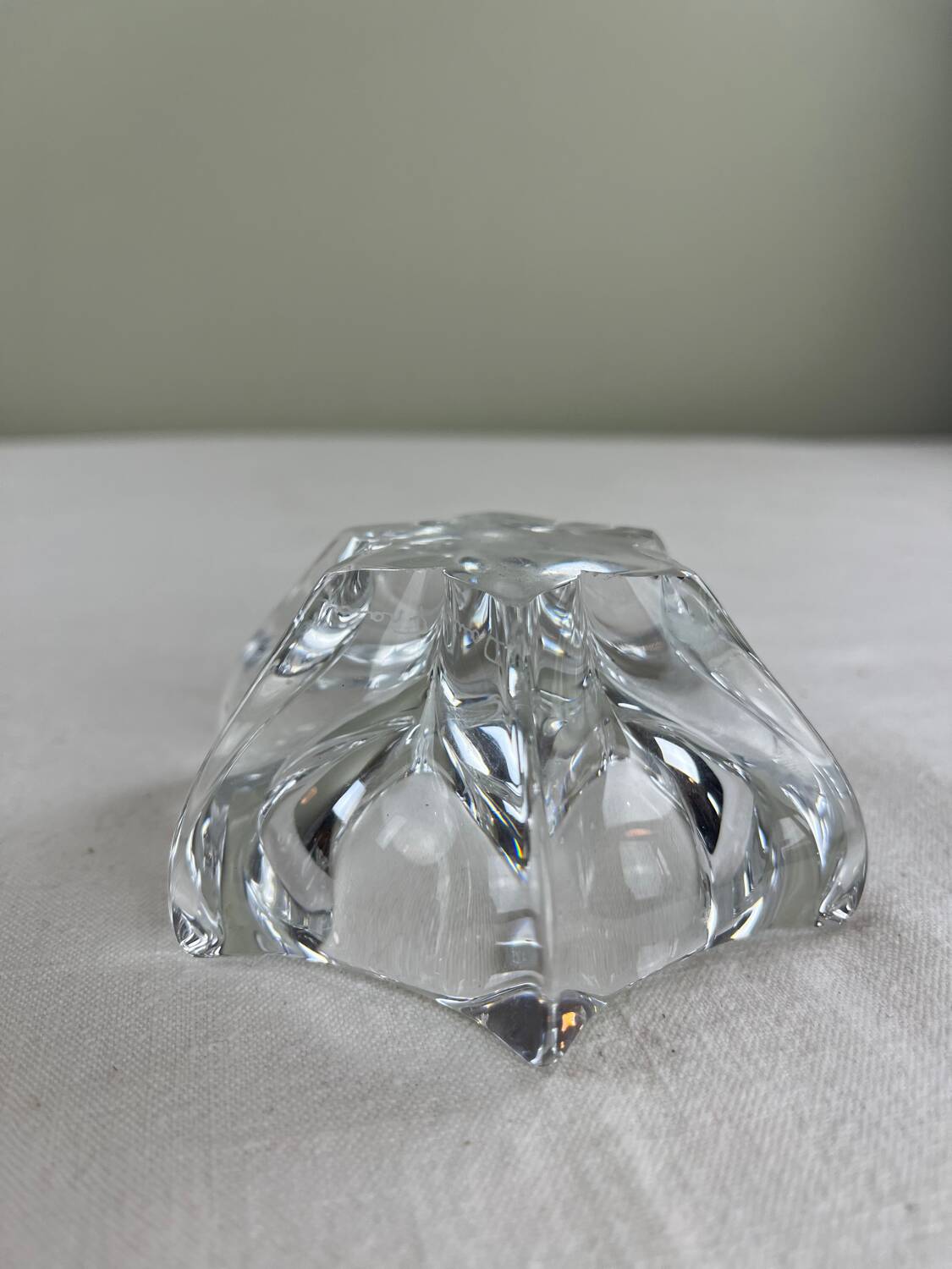 Star-shaped Daum tray