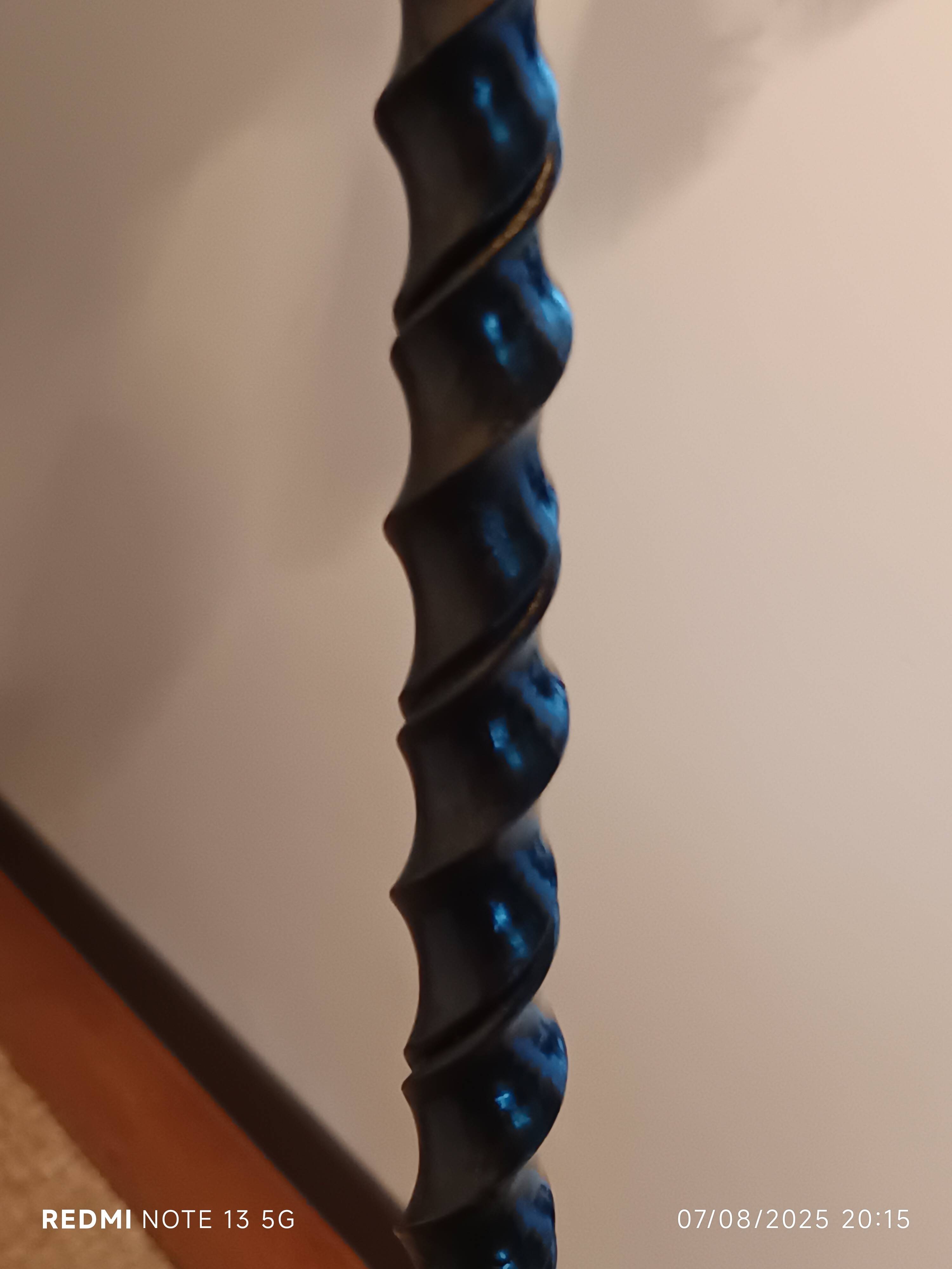 Lampadaire en fer forgé de qualité travail artisanal